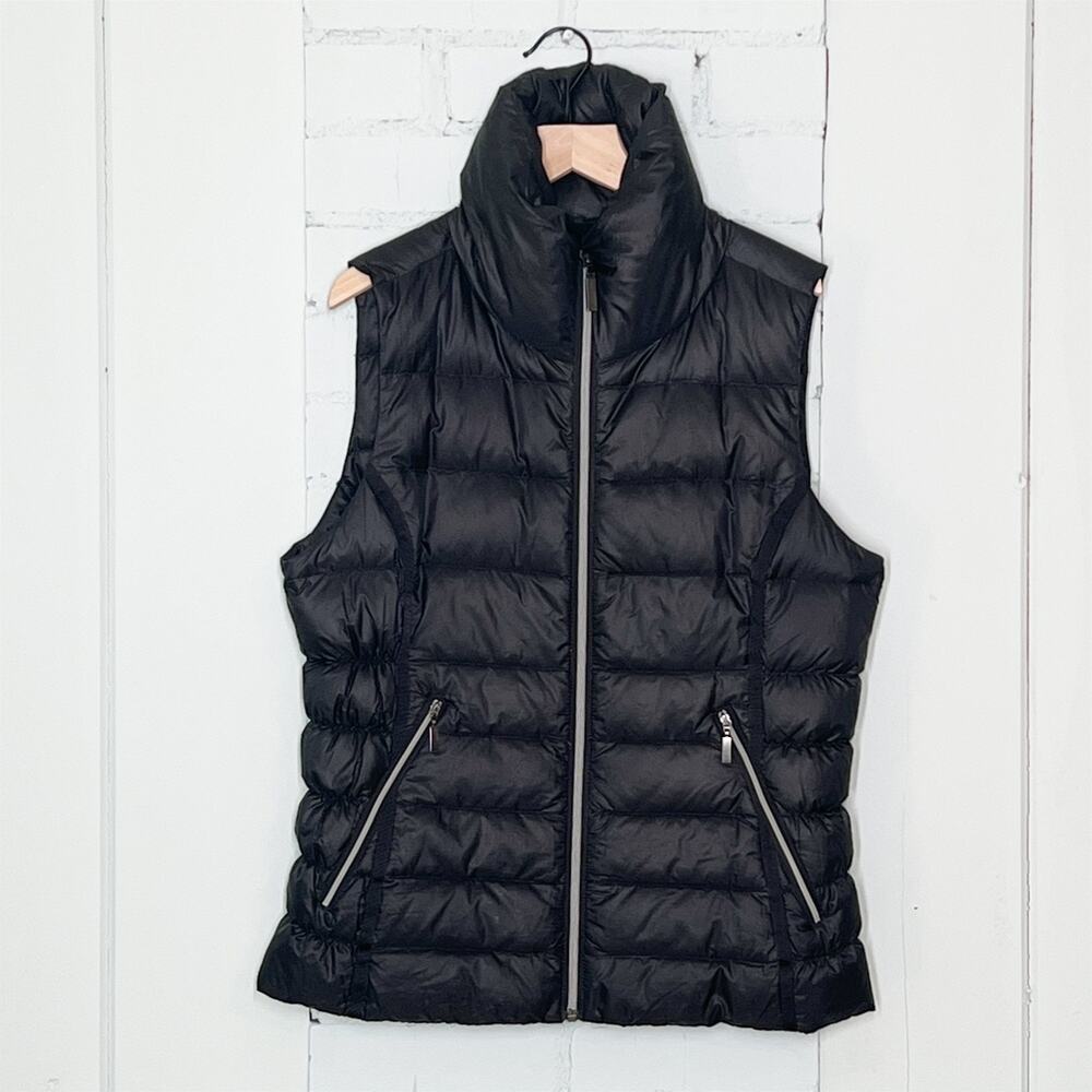 Mountain Khakis Women's Ooh La La Down Puffer Vest Medium Black